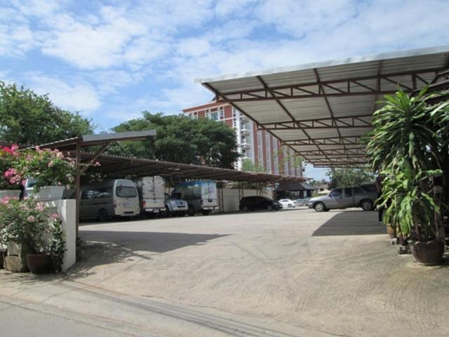 Porn 3 Hotel Khon Kaen Bagian luar foto